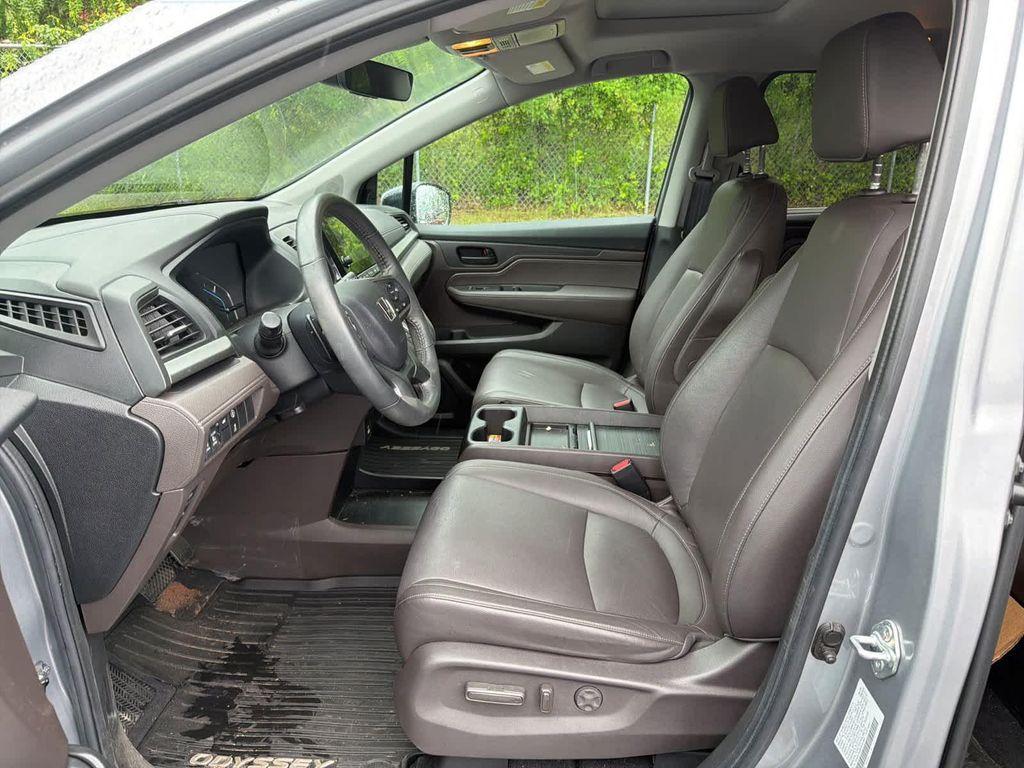 used 2024 Honda Odyssey car, priced at $34,989