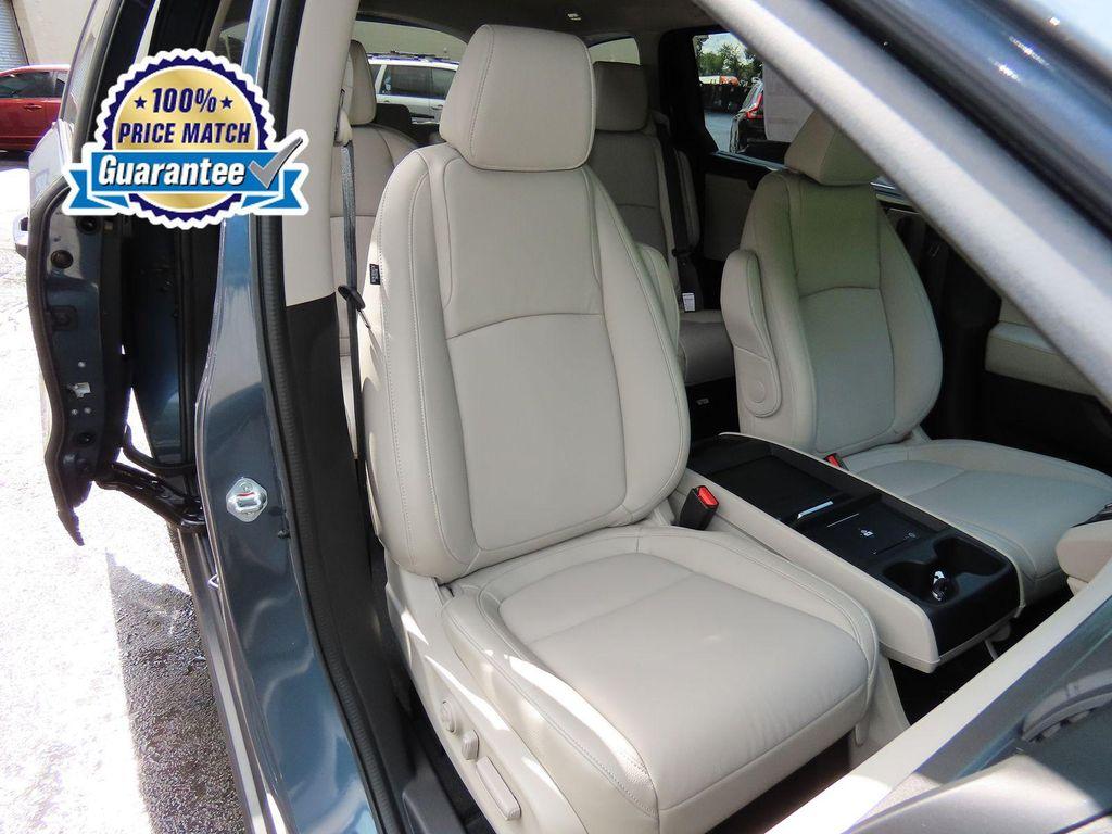 new 2026 Honda Odyssey car, priced at $43,594