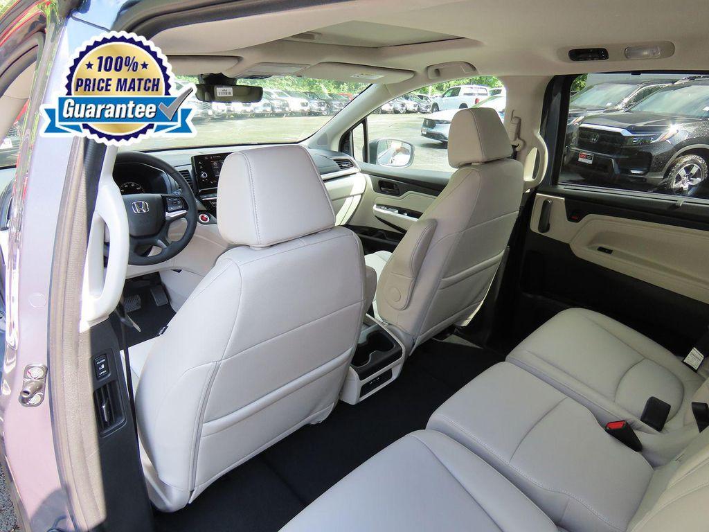 new 2026 Honda Odyssey car, priced at $43,594