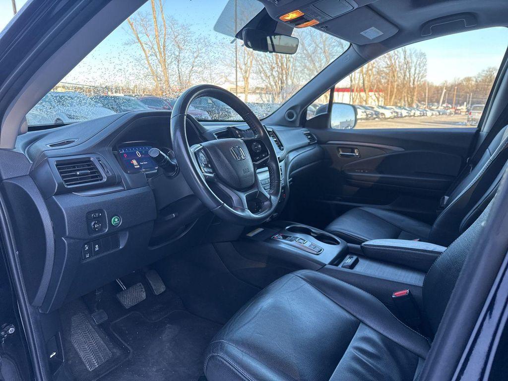 used 2022 Honda Pilot car, priced at $22,590