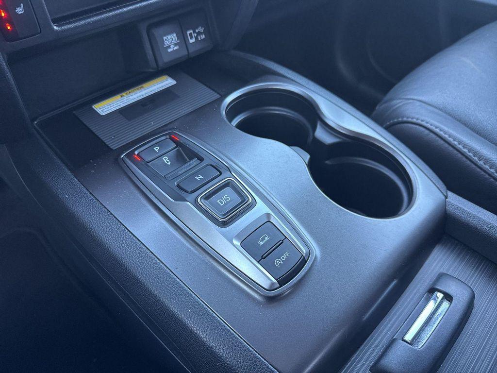 used 2022 Honda Pilot car, priced at $22,590