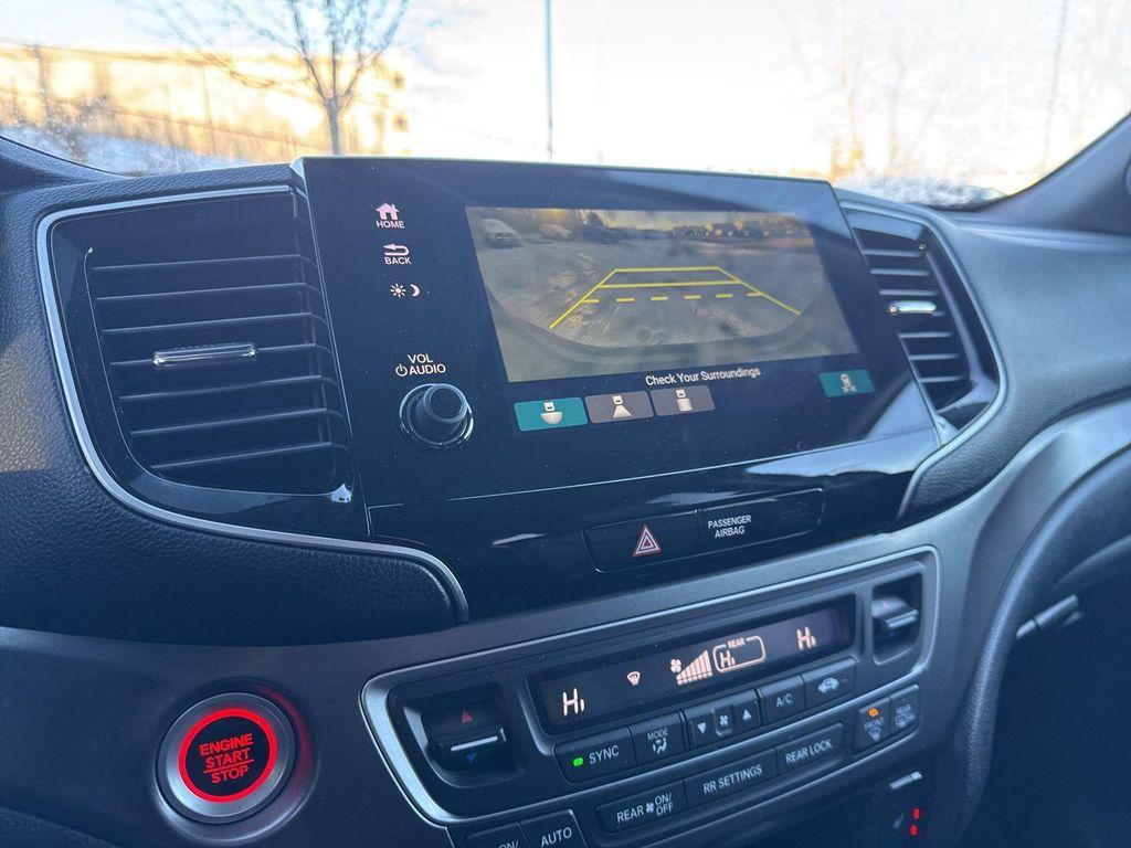 used 2022 Honda Pilot car, priced at $22,590