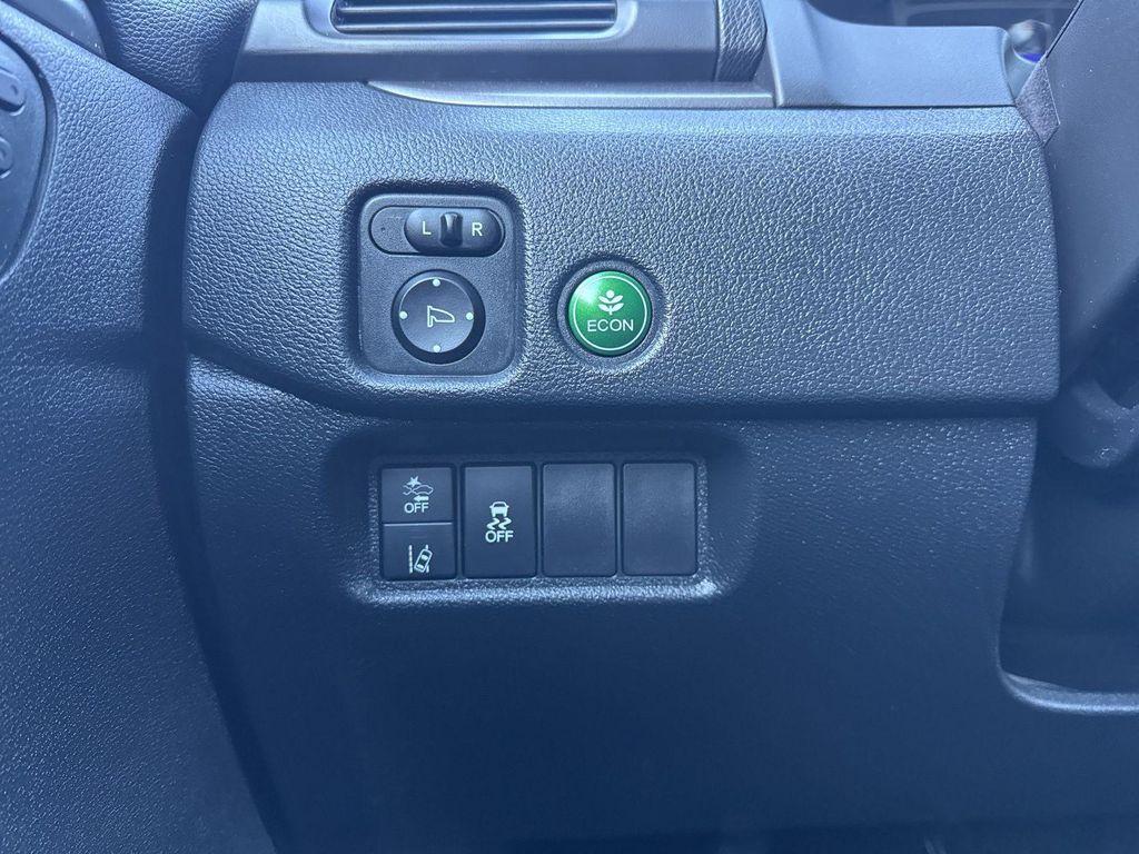 used 2022 Honda Pilot car, priced at $22,590