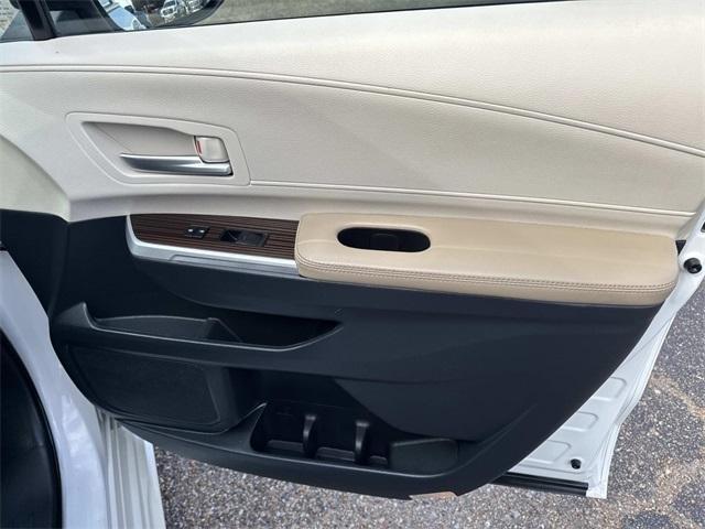 used 2021 Toyota Sienna car, priced at $25,500