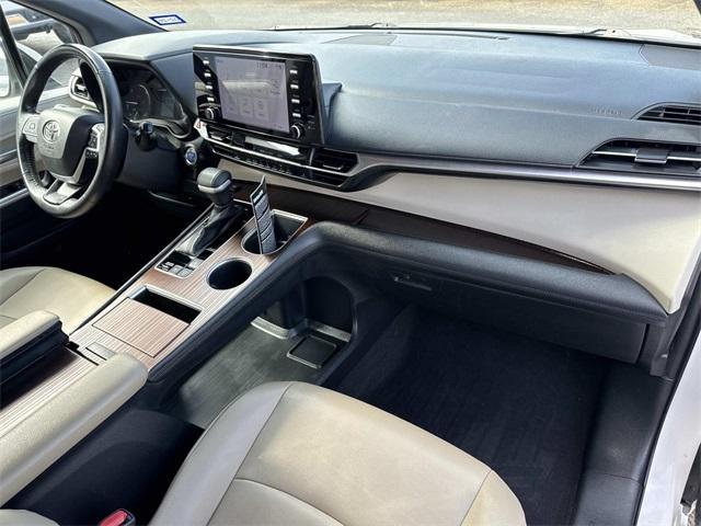 used 2021 Toyota Sienna car, priced at $25,500