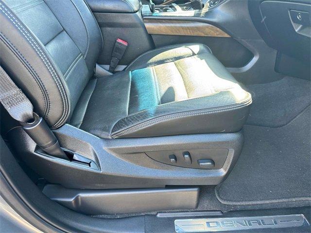 used 2020 GMC Yukon XL car, priced at $28,995