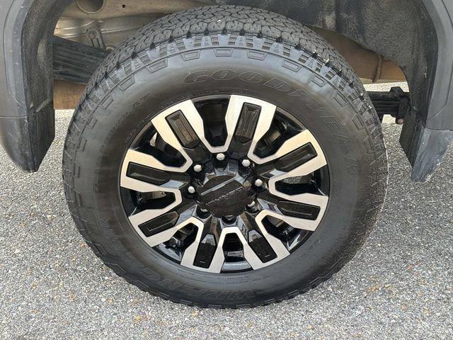 used 2025 GMC Sierra 2500 car, priced at $77,995