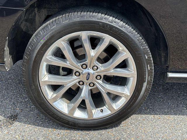 used 2019 Ford Expedition car, priced at $31,995