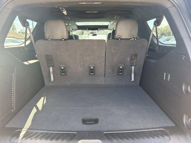 used 2023 GMC Yukon XL car, priced at $40,974