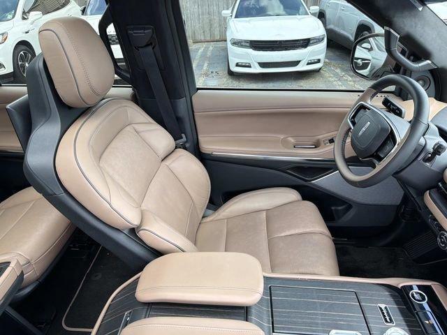 used 2025 Lincoln Navigator L car, priced at $98,995