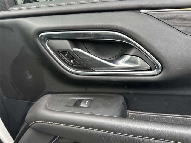 used 2022 GMC Yukon XL car, priced at $52,250