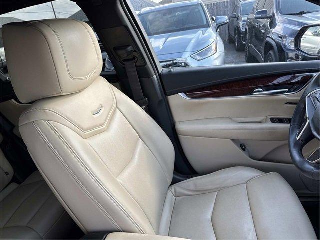 used 2018 Cadillac XT5 car, priced at $18,995