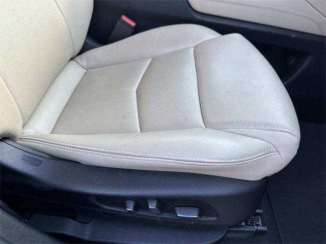 used 2018 Cadillac XT5 car, priced at $18,995