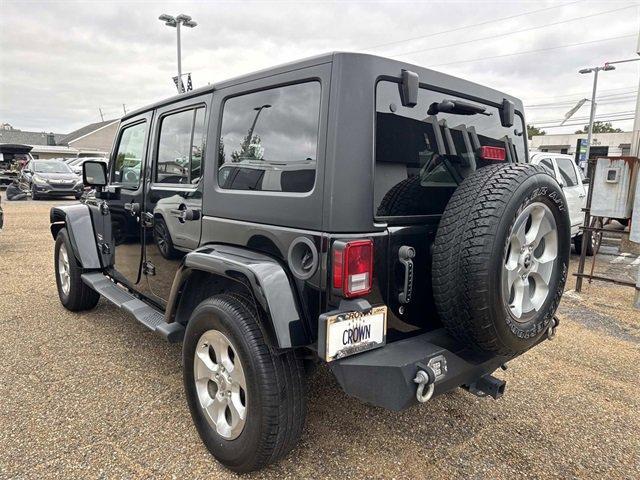 used 2015 Jeep Wrangler Unlimited car, priced at $16,995