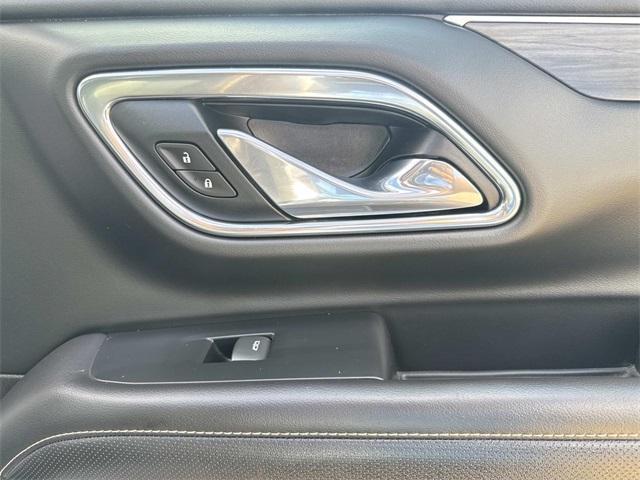 used 2021 GMC Yukon XL car, priced at $38,995