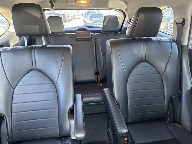 used 2022 Toyota Highlander car, priced at $29,500
