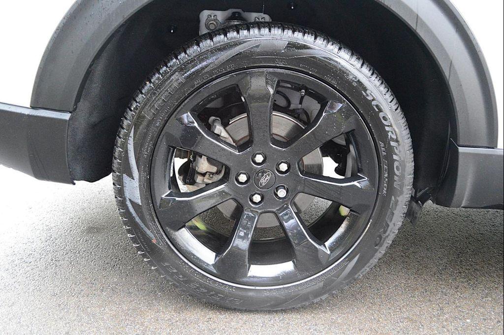 used 2024 Ford Explorer car, priced at $40,950