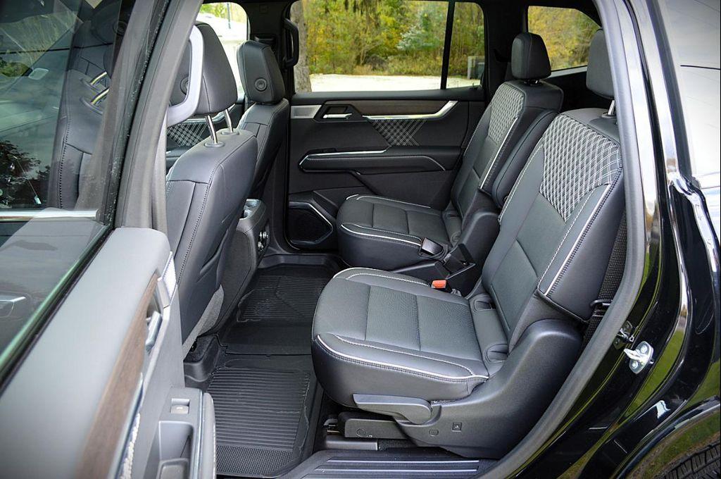 used 2024 GMC Acadia car, priced at $51,950