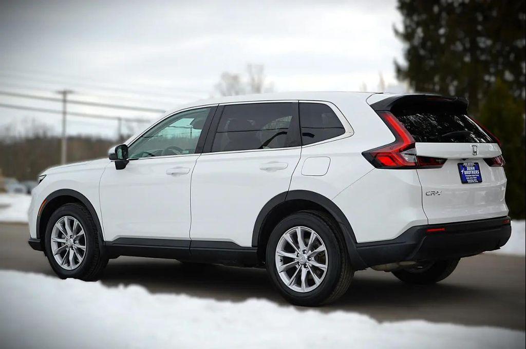 used 2024 Honda CR-V car, priced at $32,950