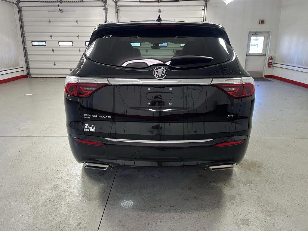 used 2022 Buick Enclave car, priced at $27,495