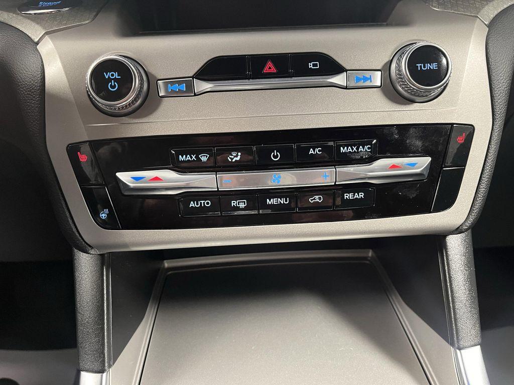 used 2022 Ford Explorer car, priced at $33,995