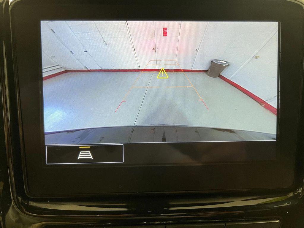 used 2023 Chevrolet Traverse car, priced at $27,495