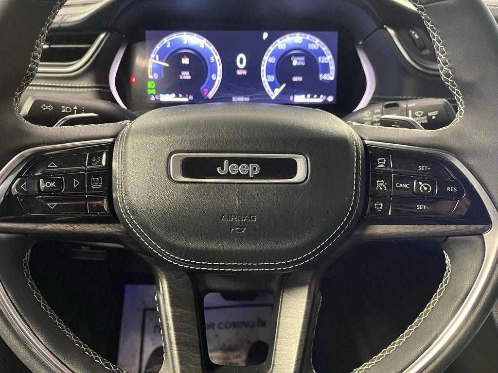 used 2023 Jeep Grand Cherokee L car