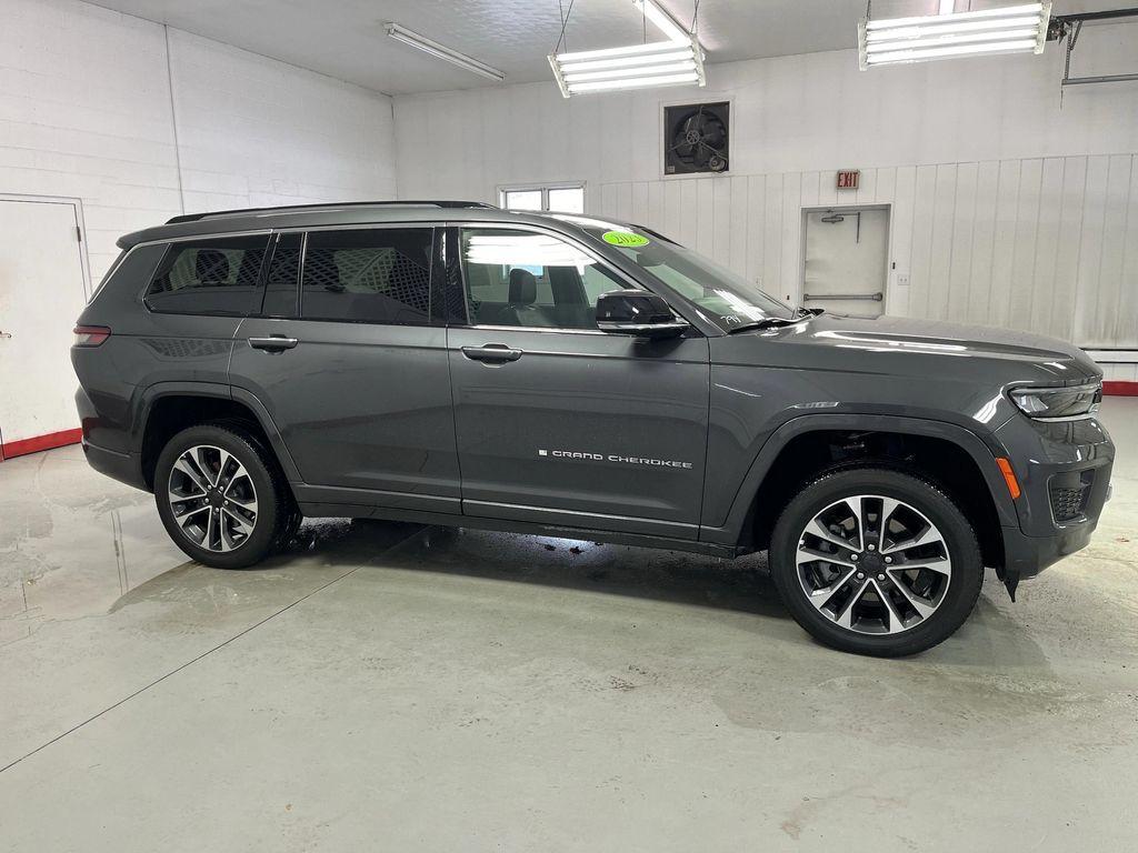used 2023 Jeep Grand Cherokee L car