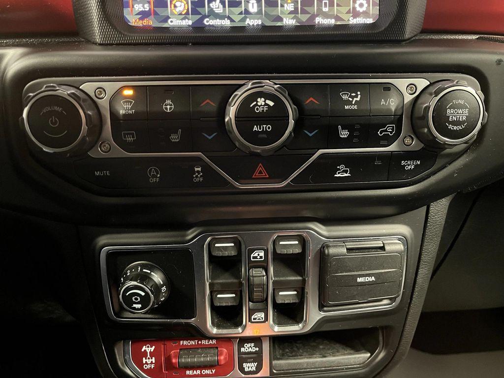 used 2022 Jeep Gladiator car, priced at $33,995