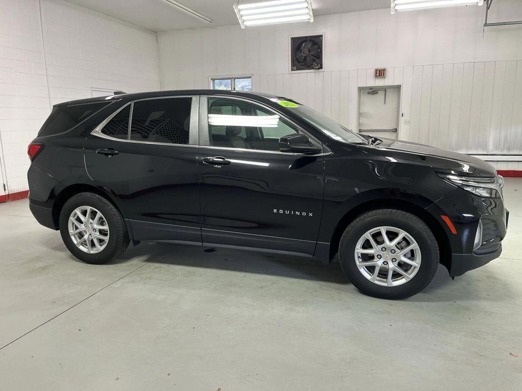 used 2022 Chevrolet Equinox car, priced at $21,995