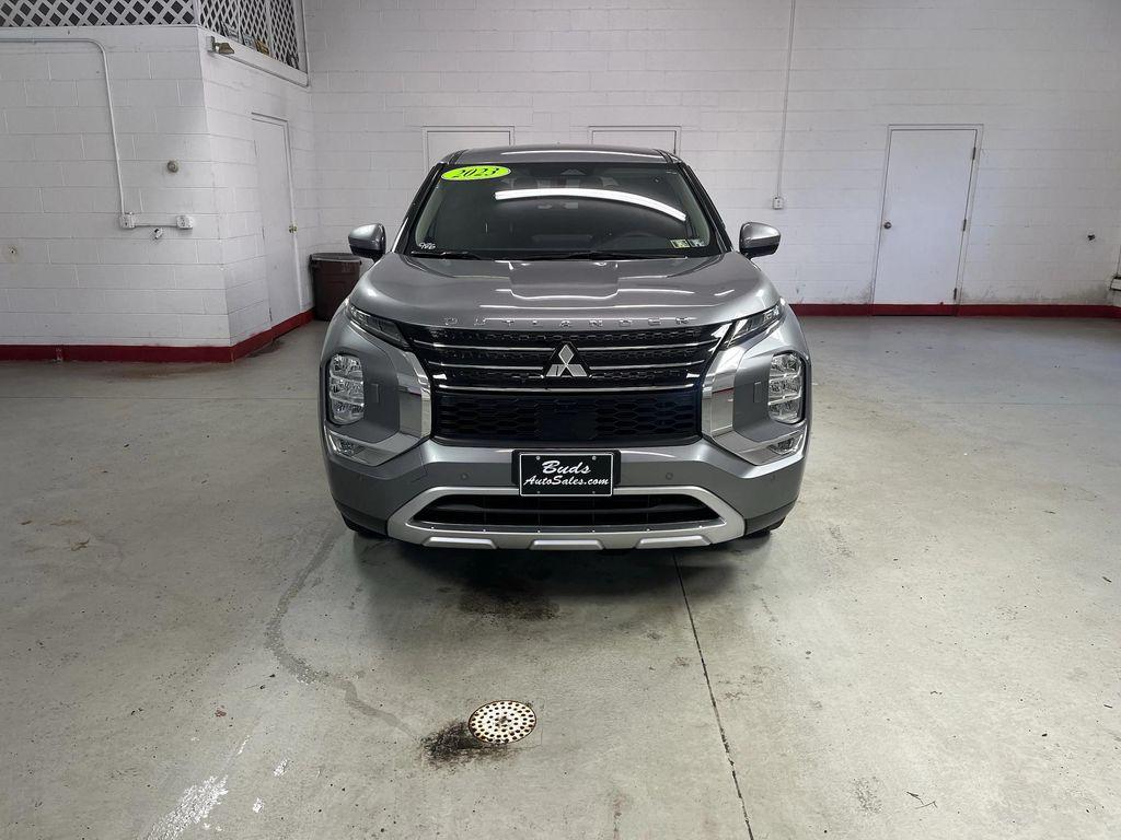 used 2023 Mitsubishi Outlander car, priced at $22,495