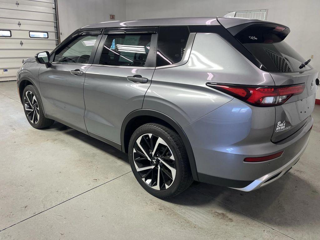 used 2023 Mitsubishi Outlander car, priced at $22,495