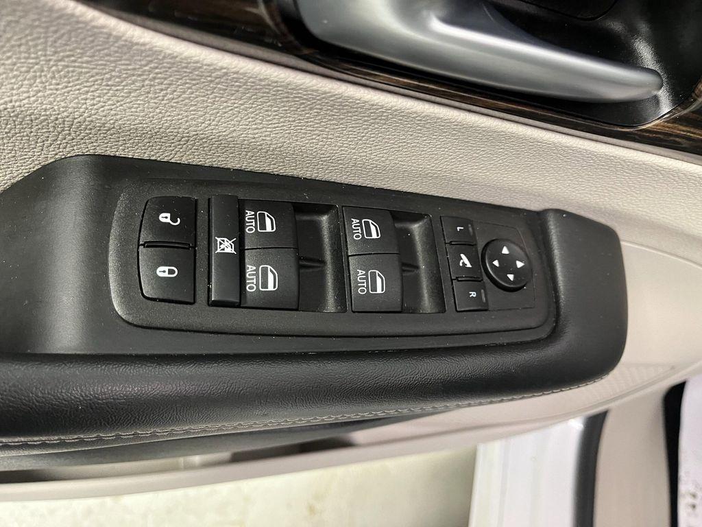 used 2024 Chrysler Pacifica car, priced at $33,995