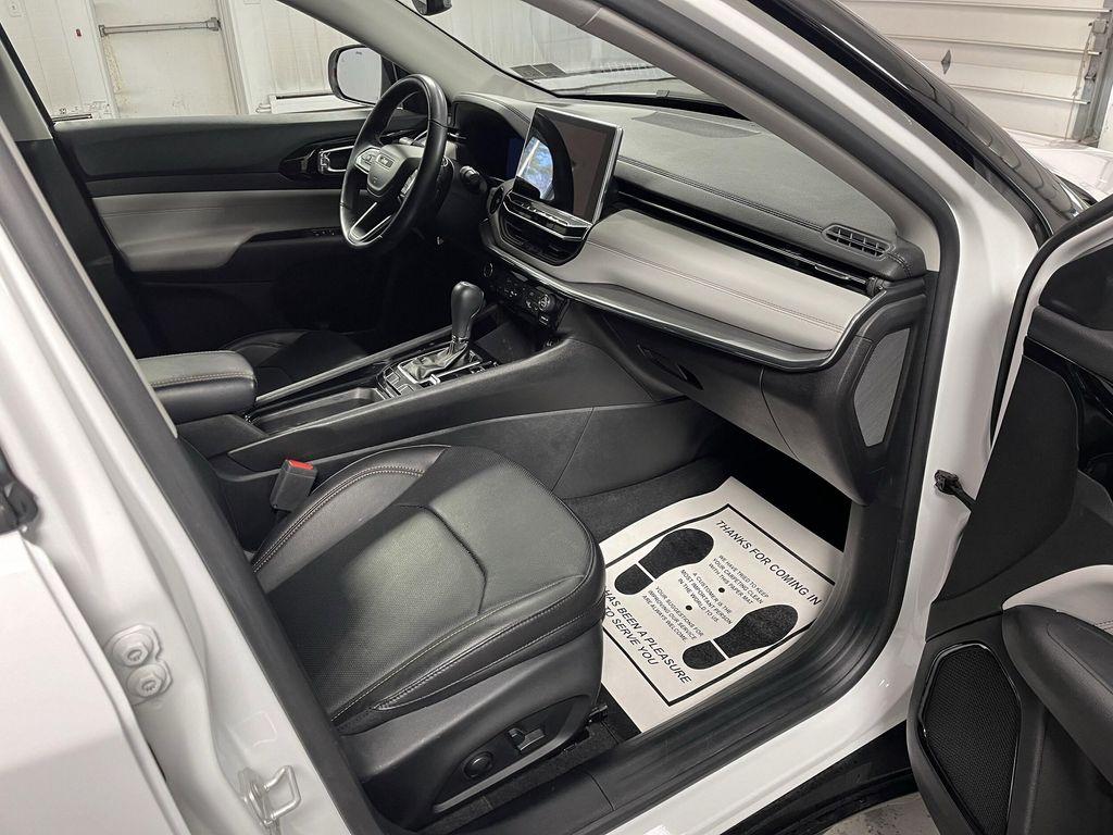 used 2022 Jeep Compass car, priced at $21,995