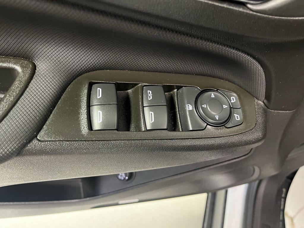 used 2024 Chevrolet Equinox car, priced at $27,995