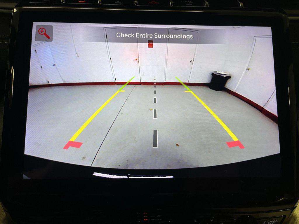 used 2023 Jeep Grand Cherokee car, priced at $29,495