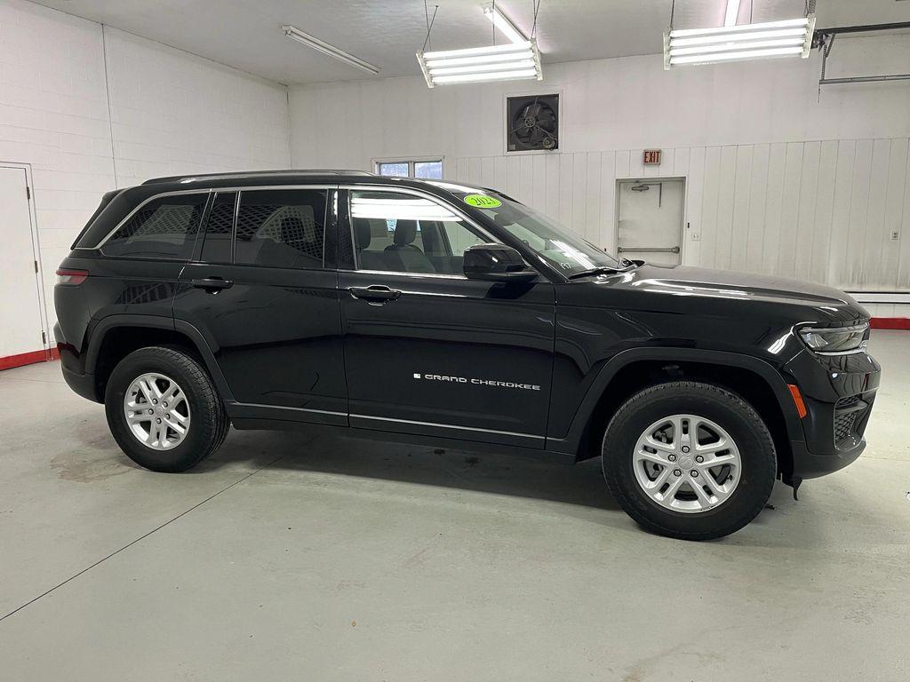 used 2023 Jeep Grand Cherokee car, priced at $27,995