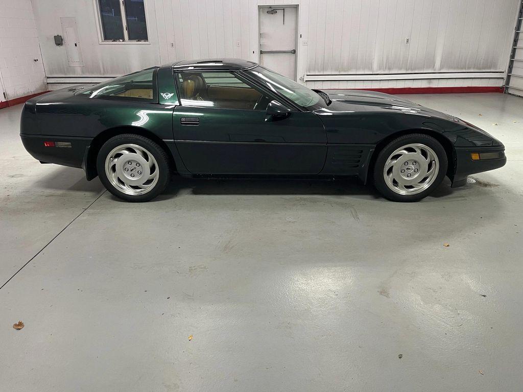 used 1991 Chevrolet Corvette car, priced at $12,995