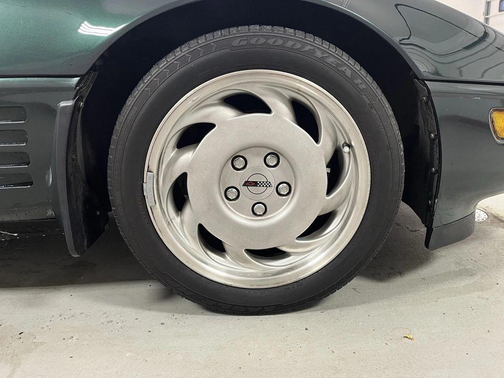 used 1991 Chevrolet Corvette car, priced at $12,995