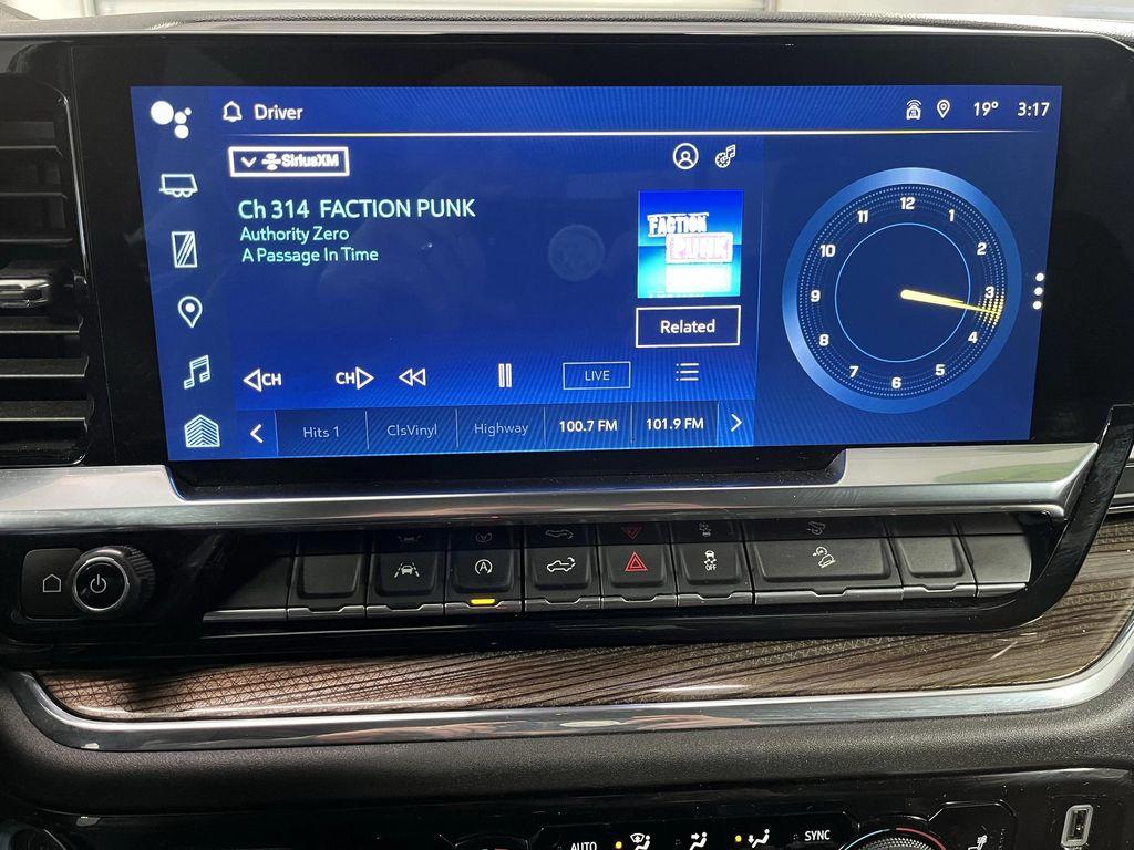 used 2023 Chevrolet Silverado 1500 car, priced at $41,995