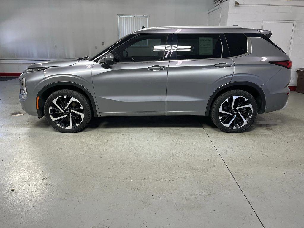 used 2022 Mitsubishi Outlander car, priced at $20,995