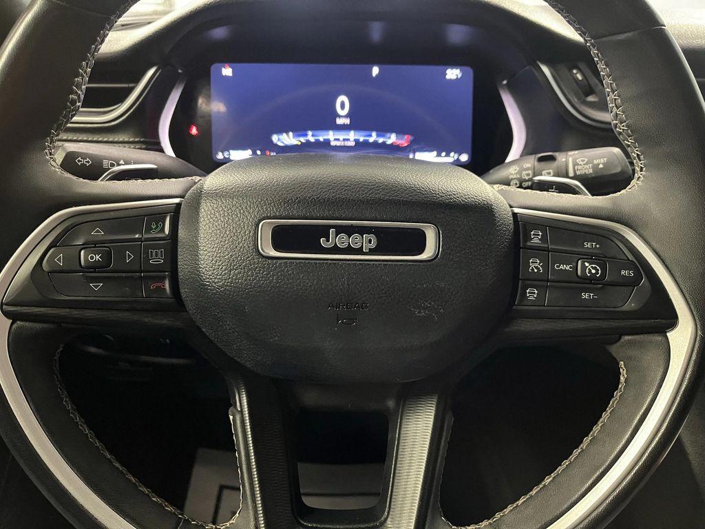 used 2023 Jeep Grand Cherokee car, priced at $29,995