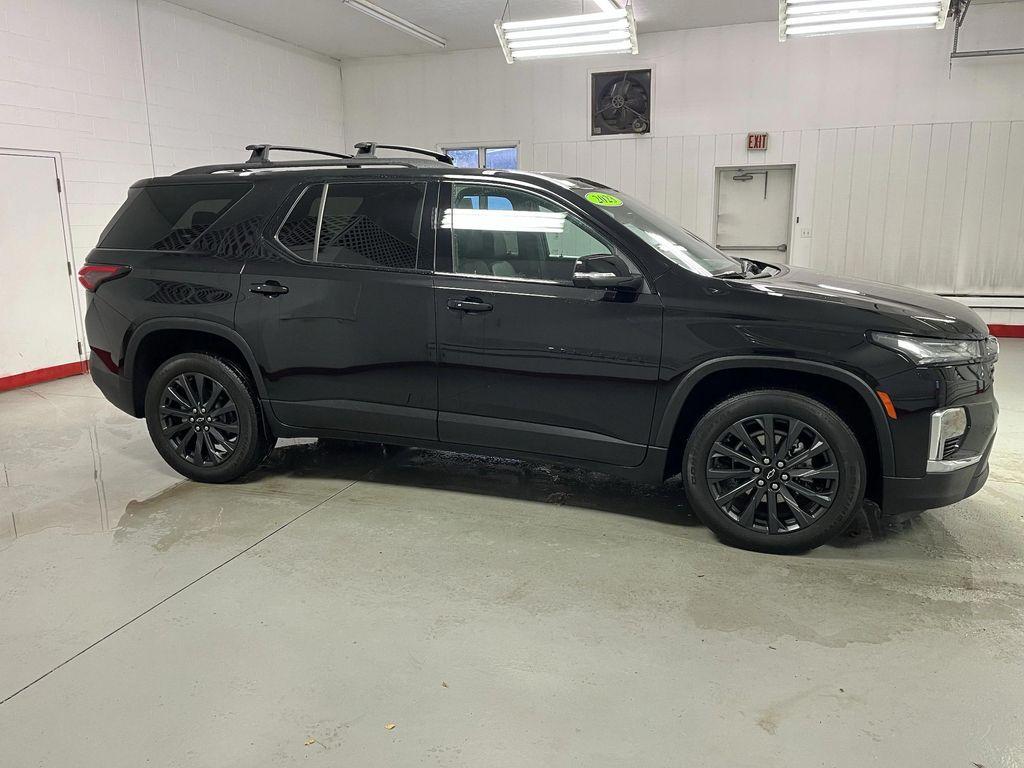 used 2023 Chevrolet Traverse car, priced at $36,995