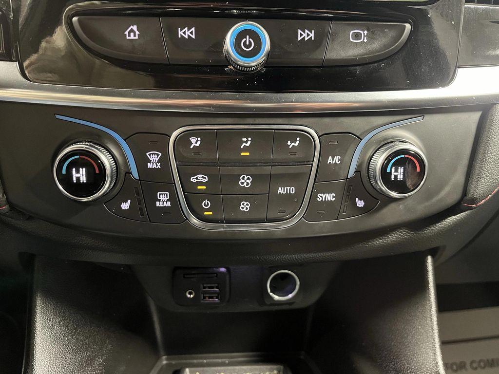 used 2023 Chevrolet Traverse car, priced at $36,995