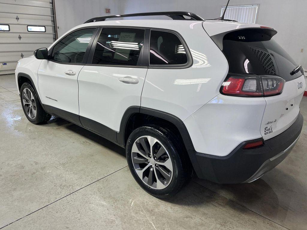 used 2022 Jeep Cherokee car, priced at $23,495