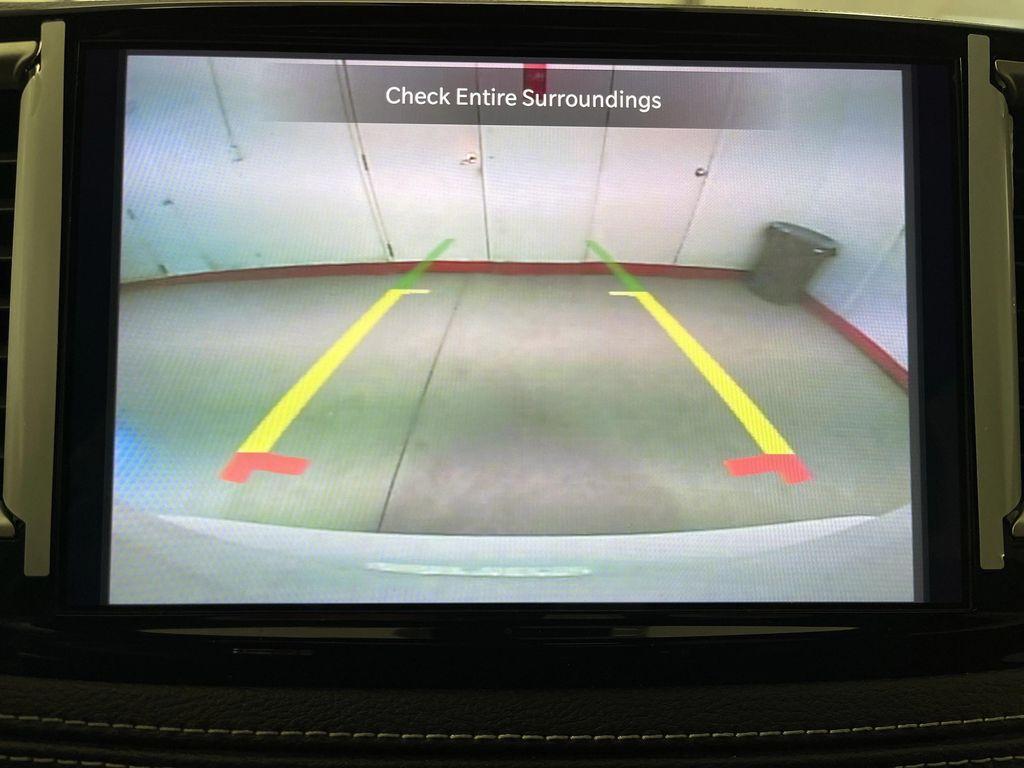 used 2023 Chrysler Pacifica car, priced at $28,995