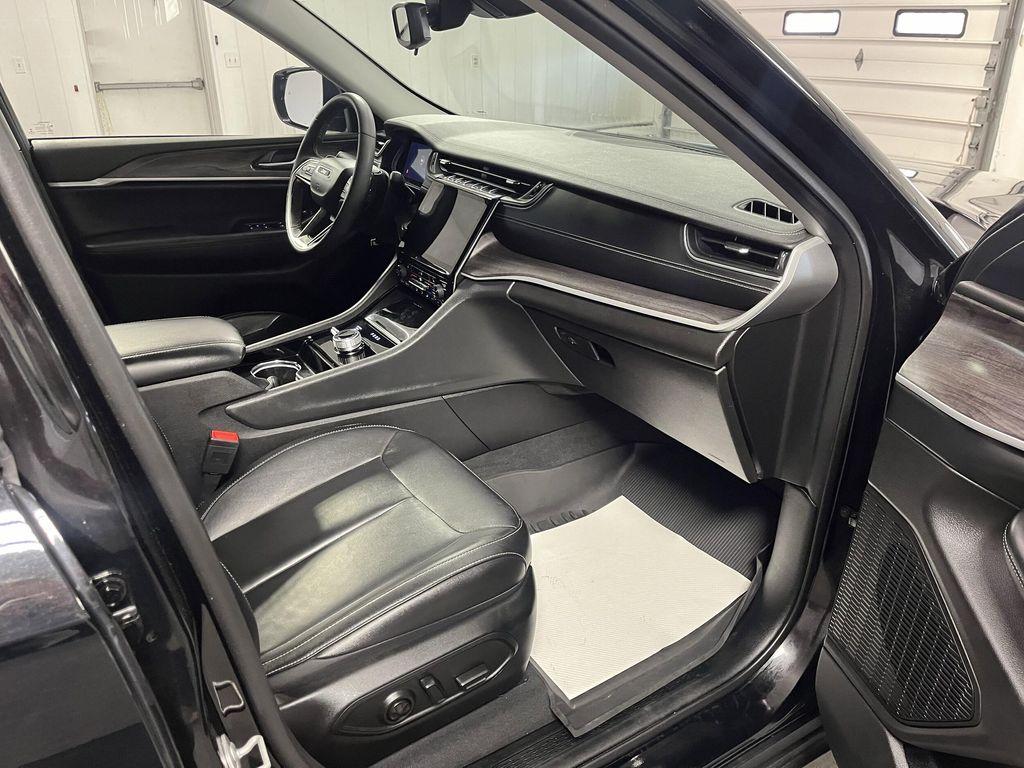 used 2023 Jeep Grand Cherokee car, priced at $31,495