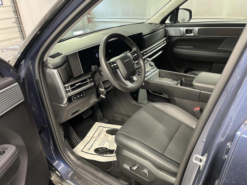 used 2025 Hyundai Santa Fe car, priced at $32,495
