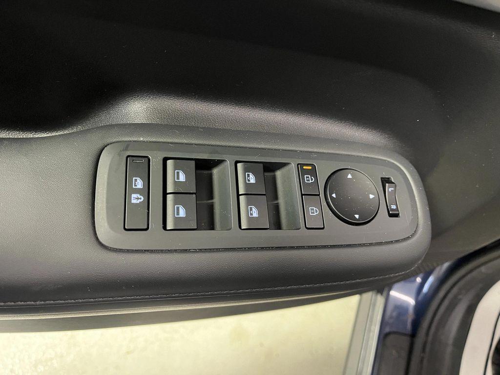 used 2025 Hyundai Santa Fe car, priced at $32,495