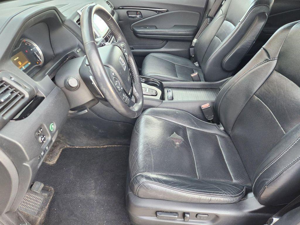 used 2017 Honda Pilot car, priced at $18,826